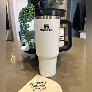 EUC OG Polar Stanley